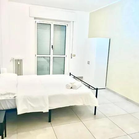 Milanohome2 Πανσιόν Μιλάνο