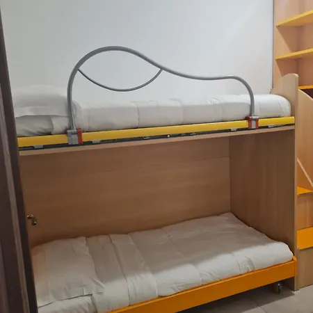 Milanohome2 Πανσιόν