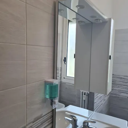 Milanohome2 Πανσιόν Μιλάνο