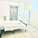 Milanohome2 Πανσιόν Μιλάνο